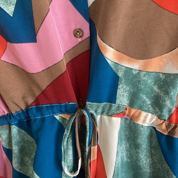 Cupshe Dress - Picture 4 of 7